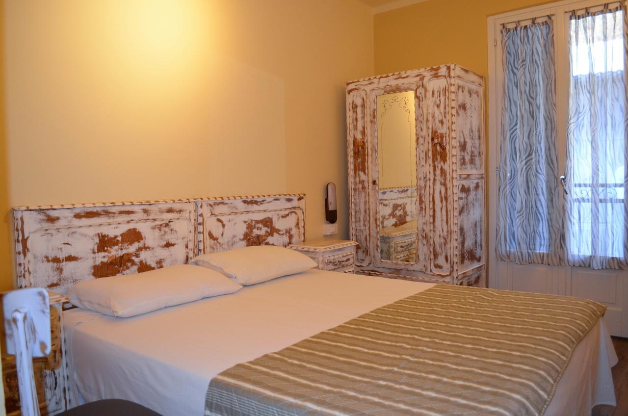 Albergo La Pace Pradleves 外观 照片
